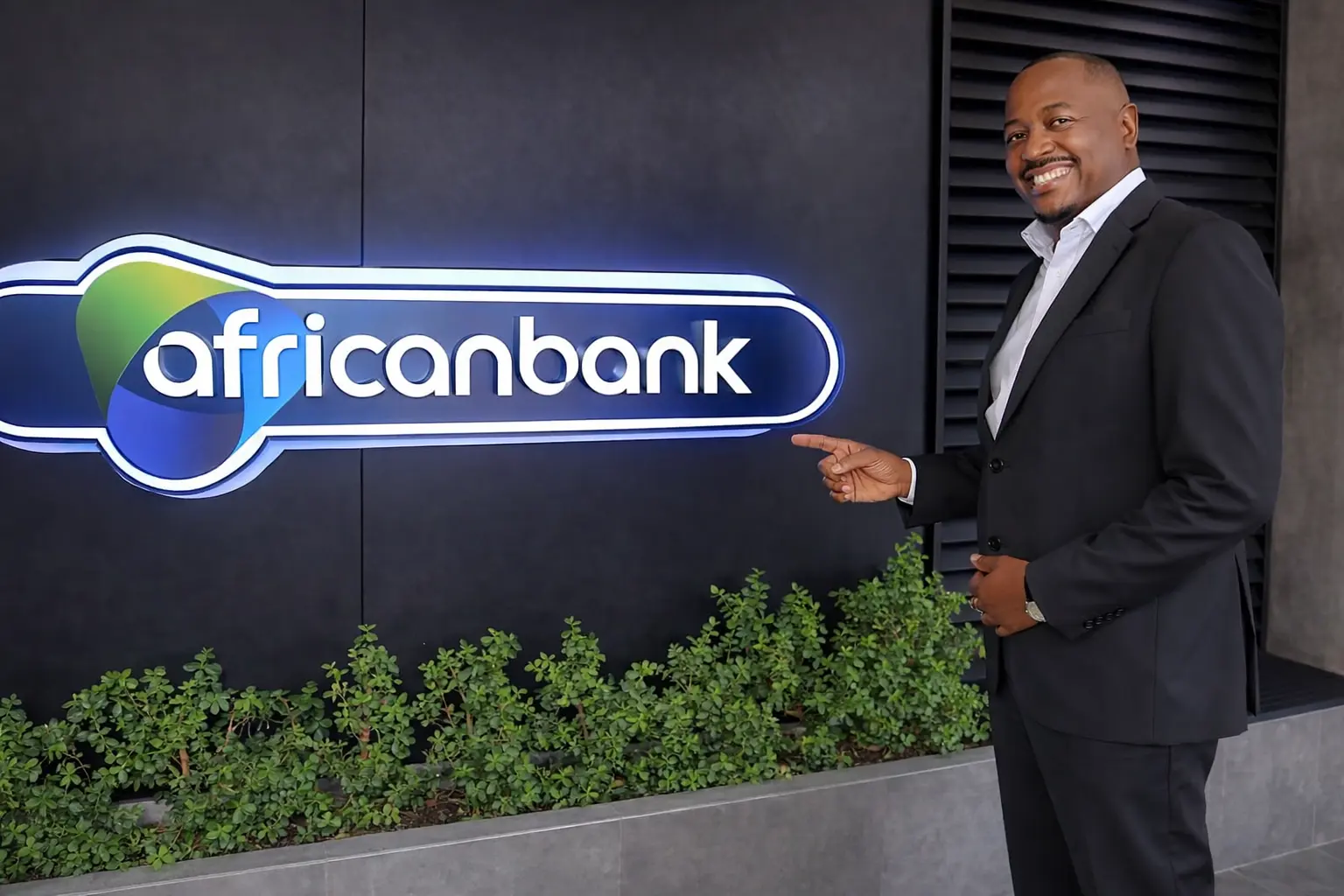 Top Banking CEO Fired as Tau Blasts